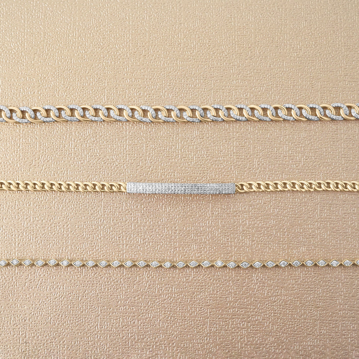 Tulsi Diamond Rhombus Bracelet with Diamonds for Hand