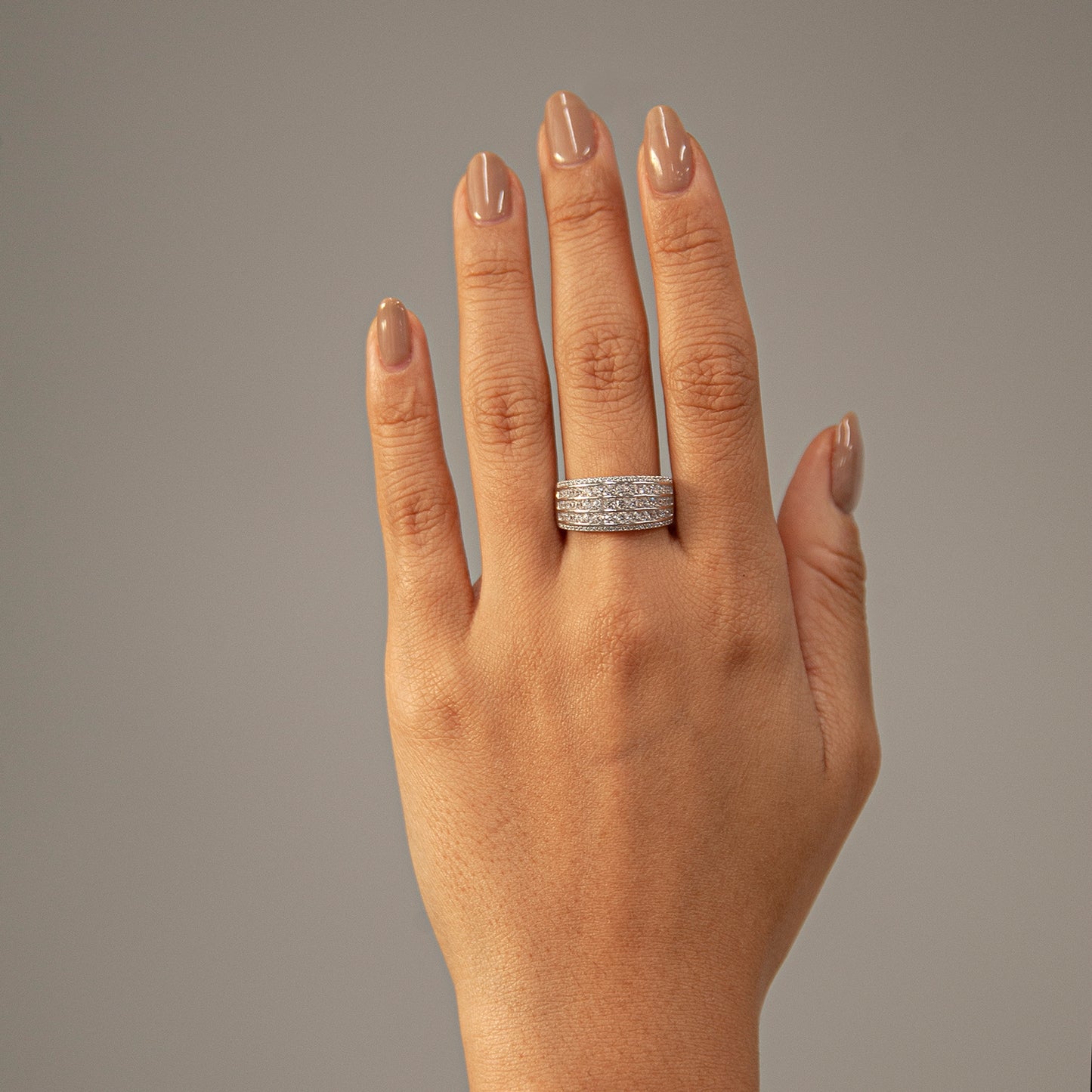 Raca Diamond Band for Finger