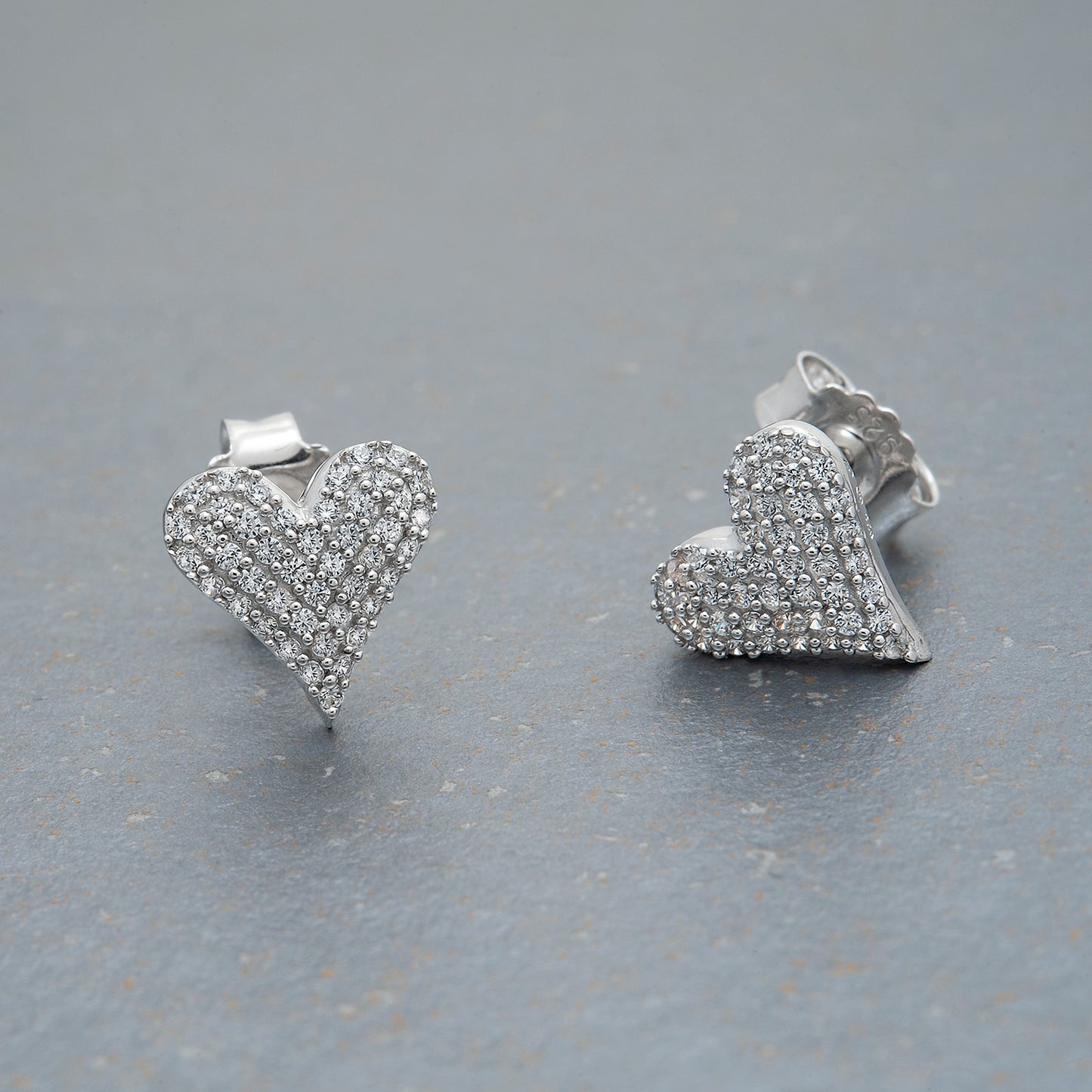 1/4CT RND HEART EARRINGS In Silver
