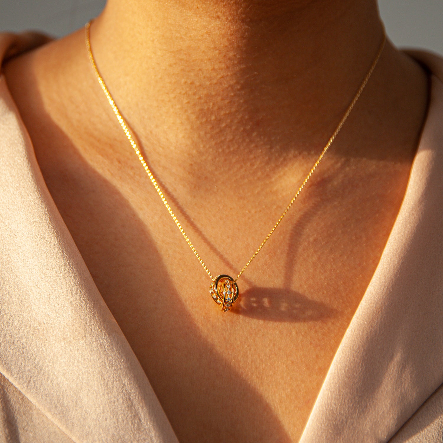 Prystn Petite Pendant for Neck