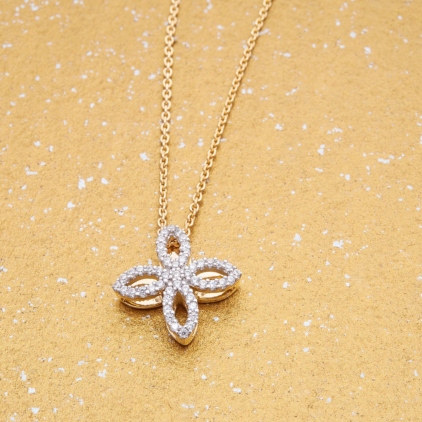Posy Diamond Flower Pendant in Yellow Gold