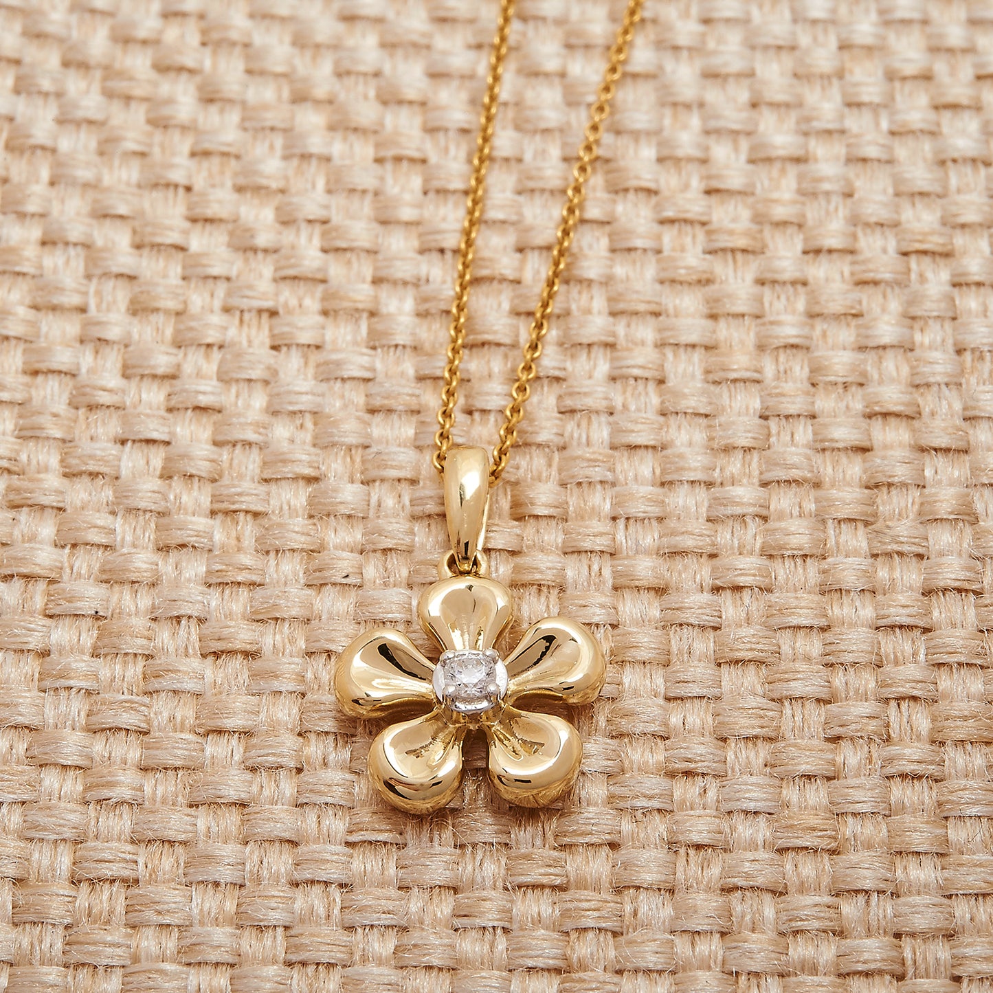 Bloom Pendant