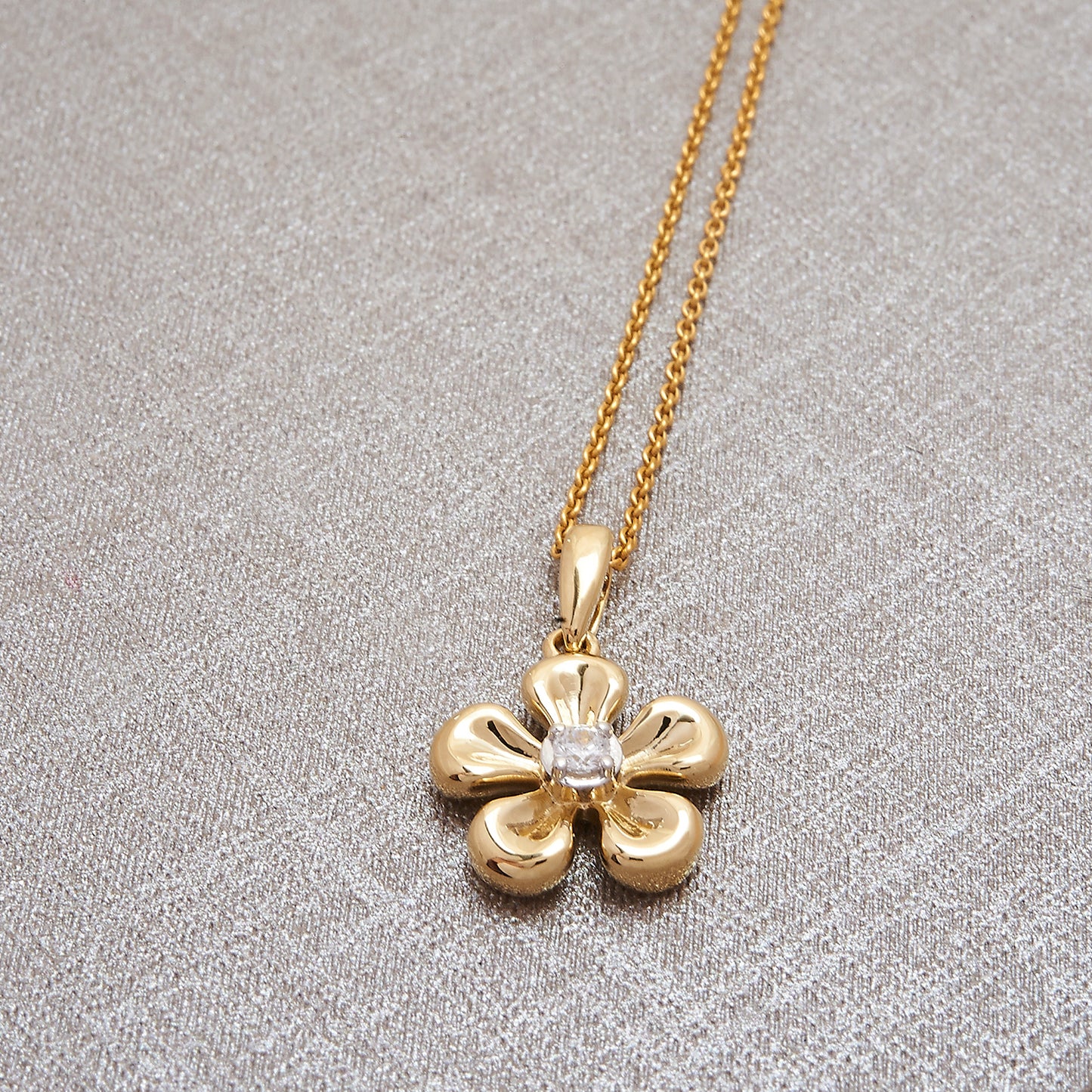 Bloom Pendant