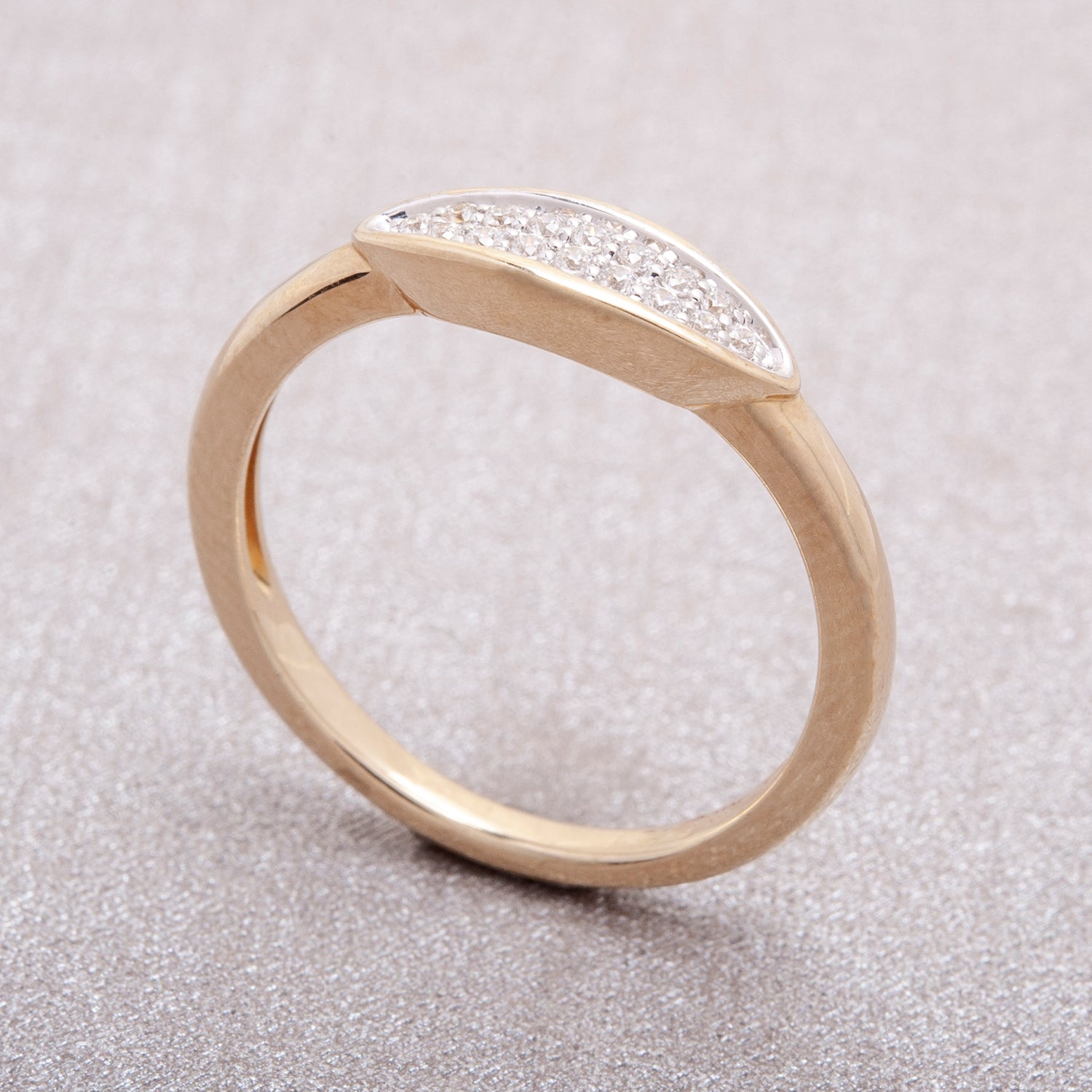 Ren Diamond Ring in Yellow Gold