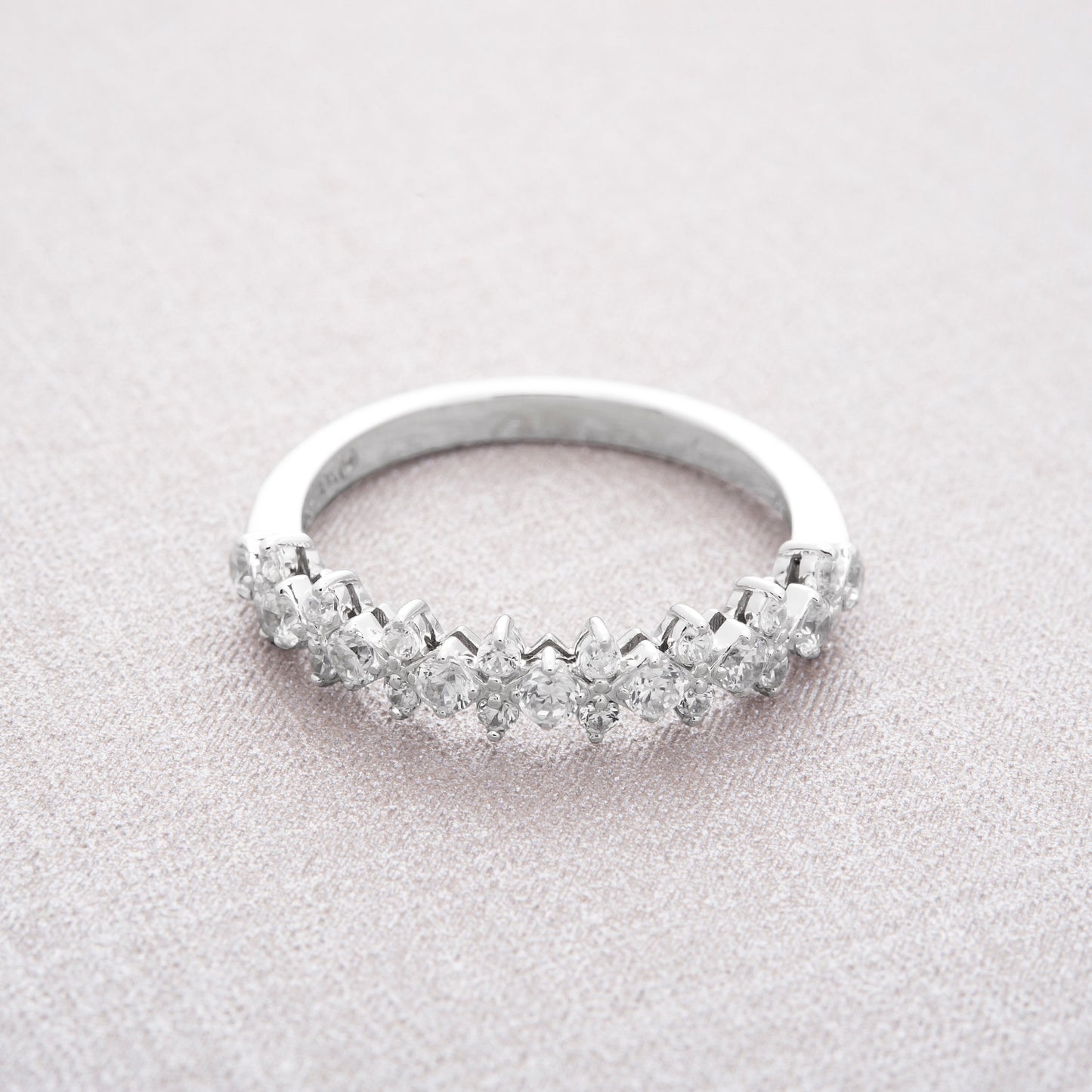 Rory Diamond Ring in White Gold