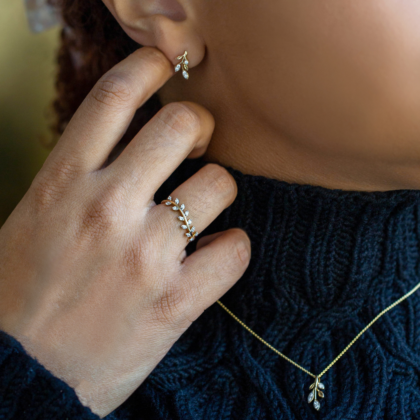 Desi Diamond Leaf Ring Set On Lady's Neck