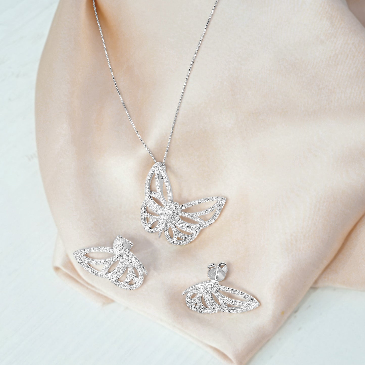 Barbara White Gold Butterfly Wing Pendant
