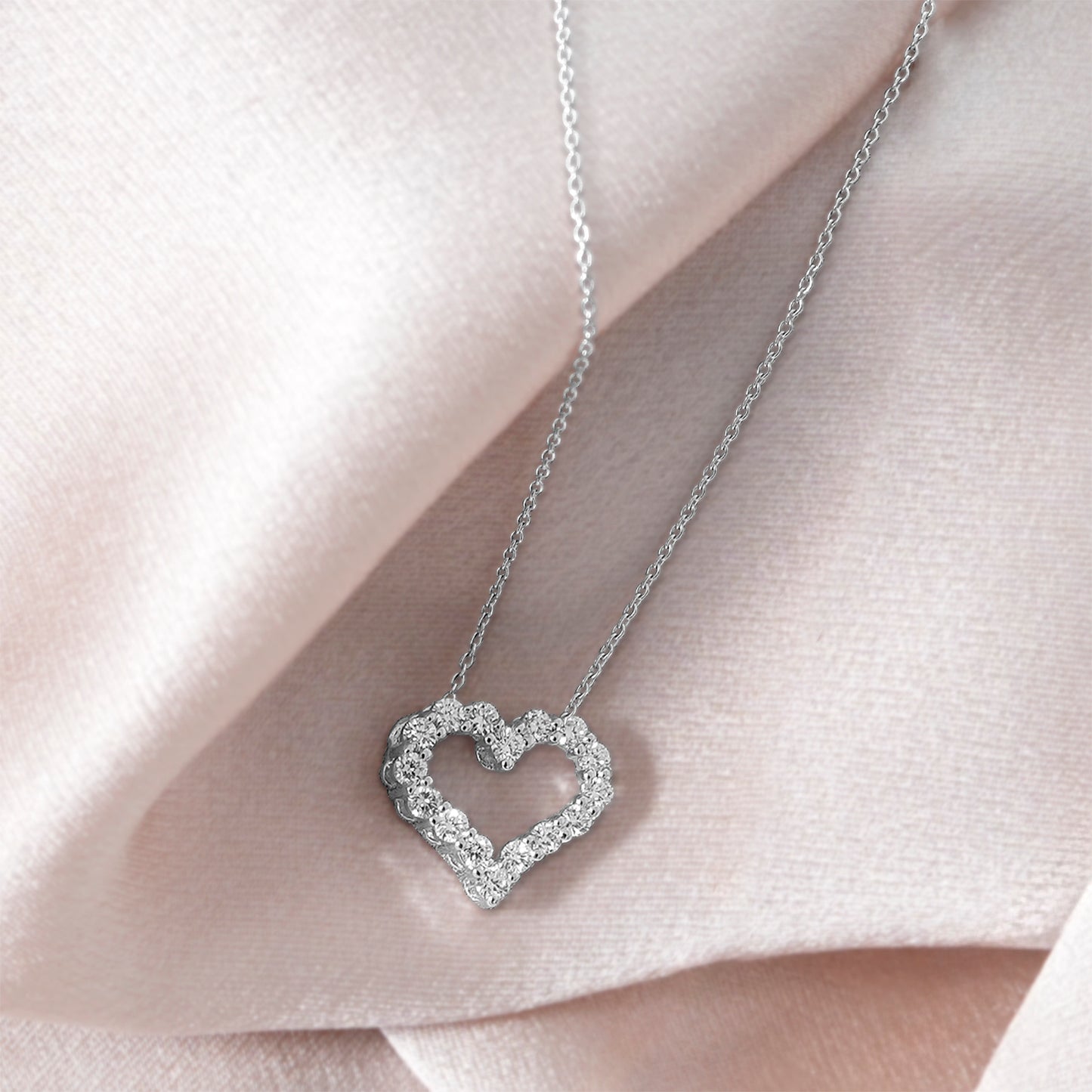 Zena 1/4 cttw Diamond Heart Pendant