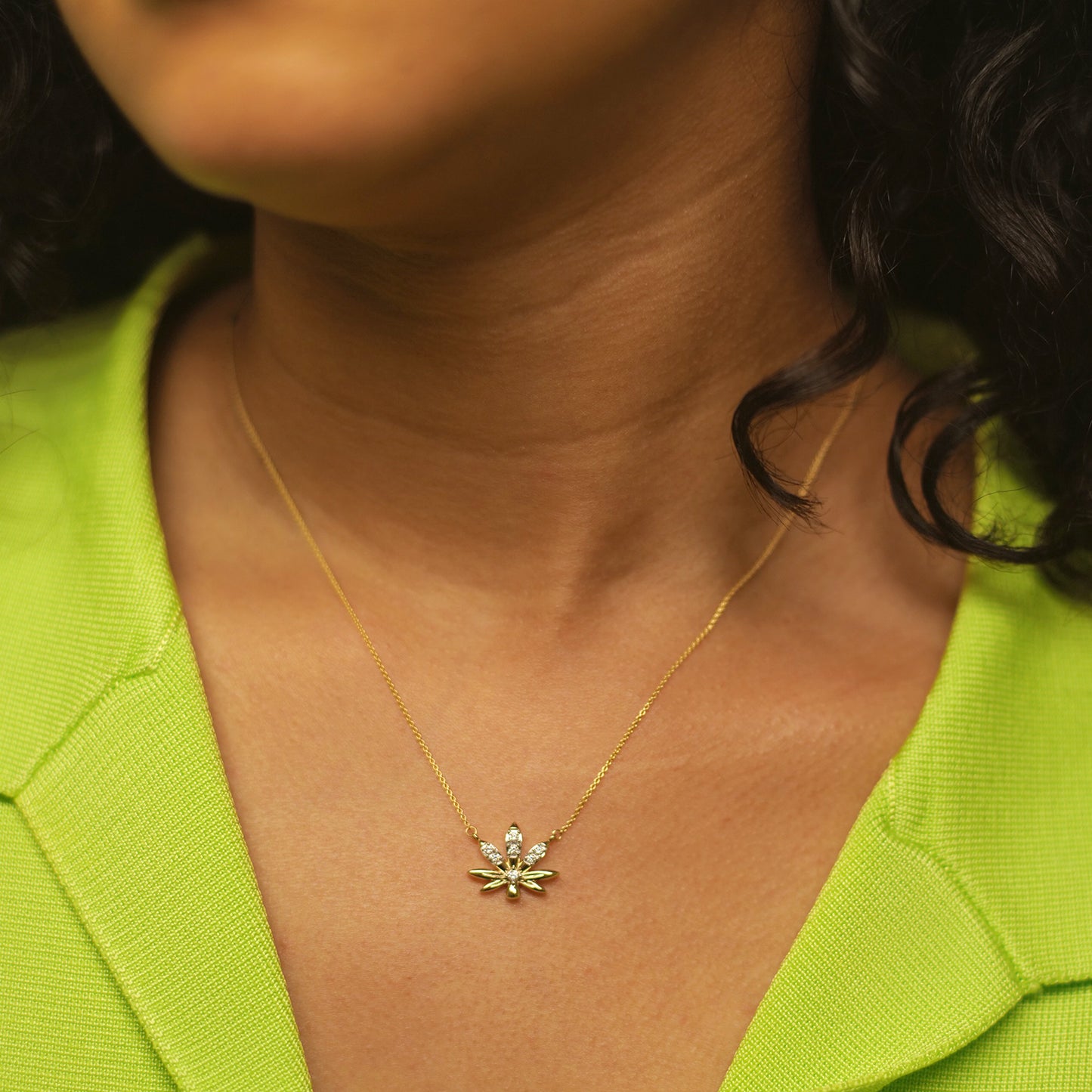 Mary Jane Diamond Leaf Necklace With Gold Chain In Lady's Neck