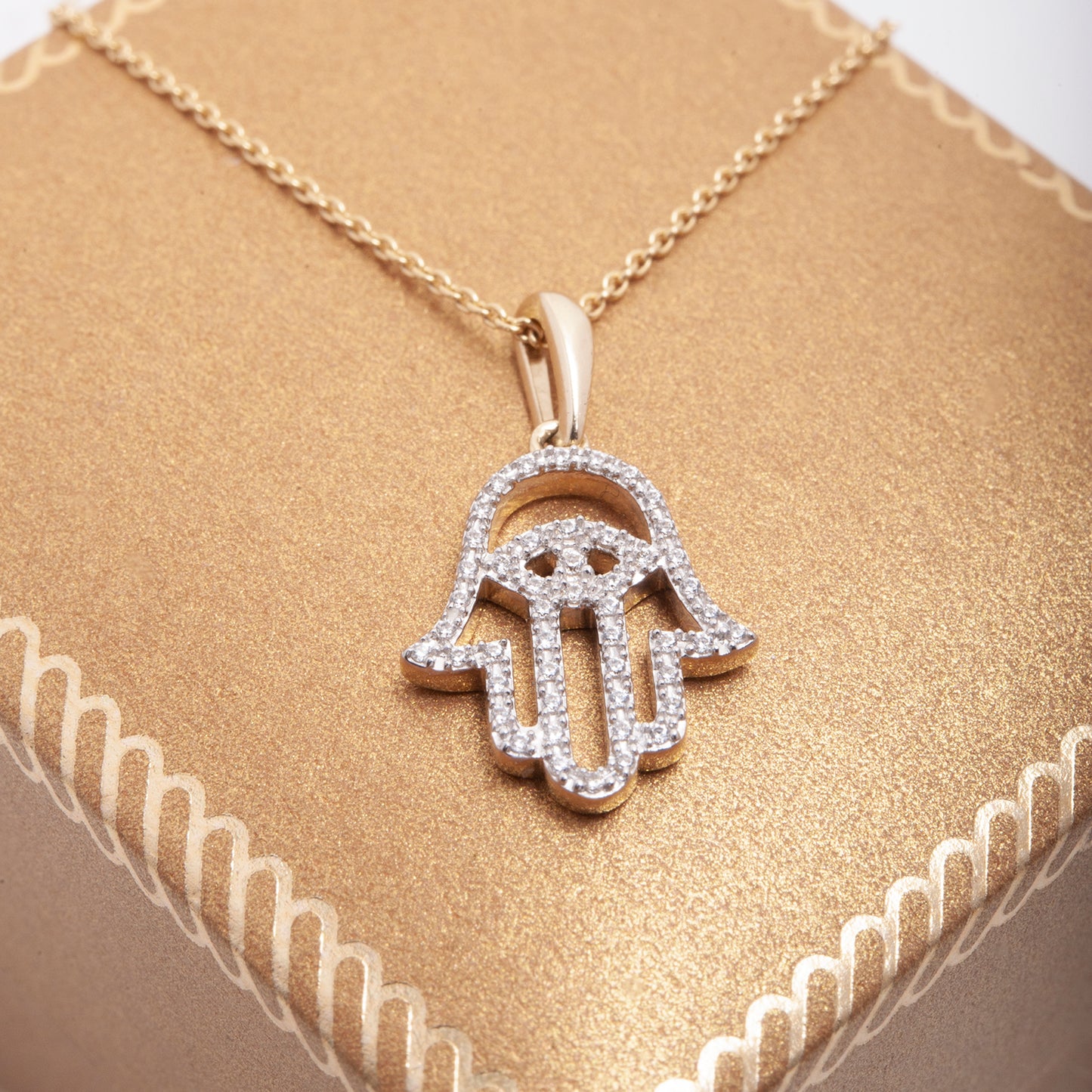 Pompey Diamond Hamsa Pendant in Yellow Gold